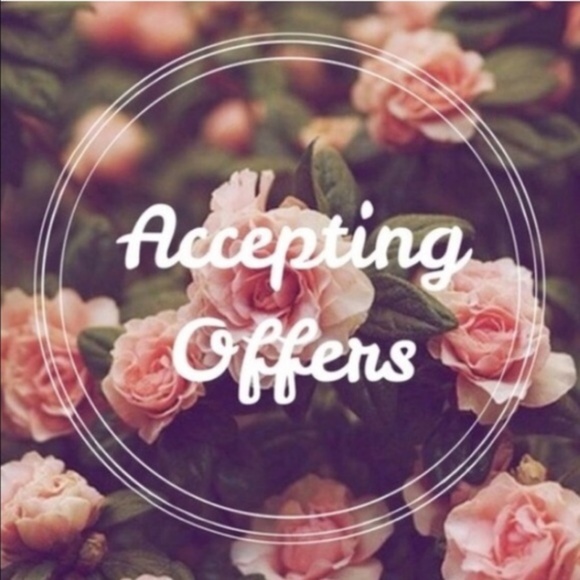 Disney's Hannah Montana Book - Picture 5 of 8